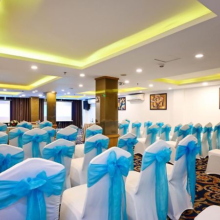รงแรมทีทีซี ดีลักซ์ แอร์พอร์ต Hotel โฮจิมินห์ซิตี้ ภายนอก รูปภาพ