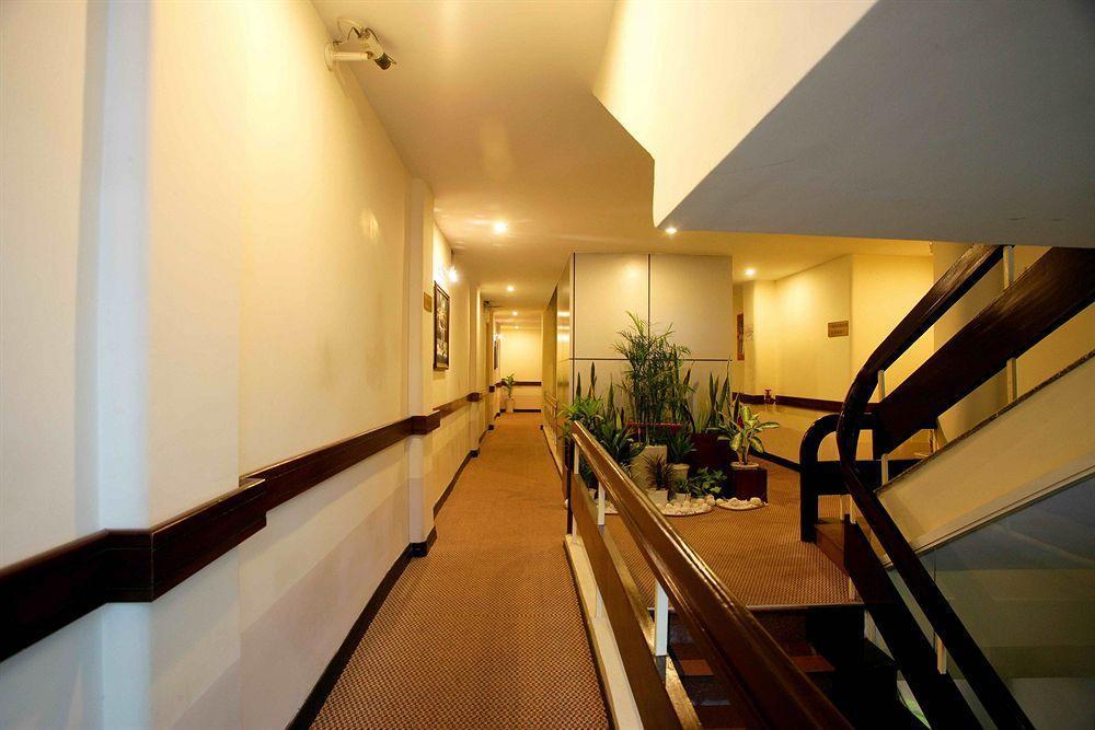 รงแรมทีทีซี ดีลักซ์ แอร์พอร์ต Hotel โฮจิมินห์ซิตี้ ภายนอก รูปภาพ